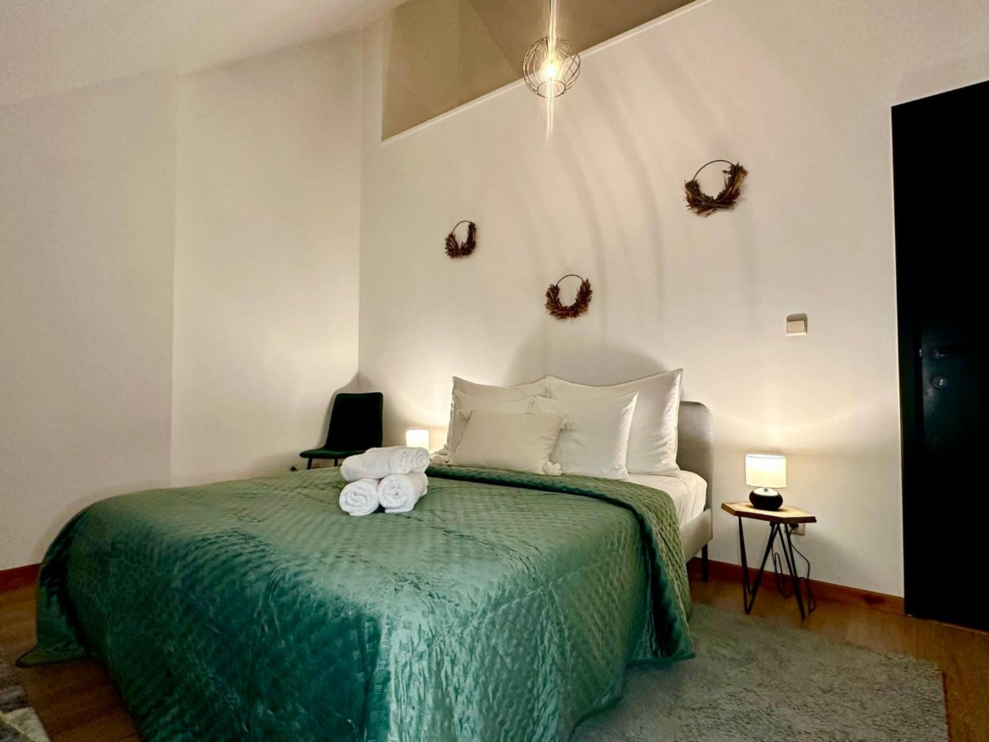 Luxury Suites Stay By Rikas Hotels Antwerp Exterior photo