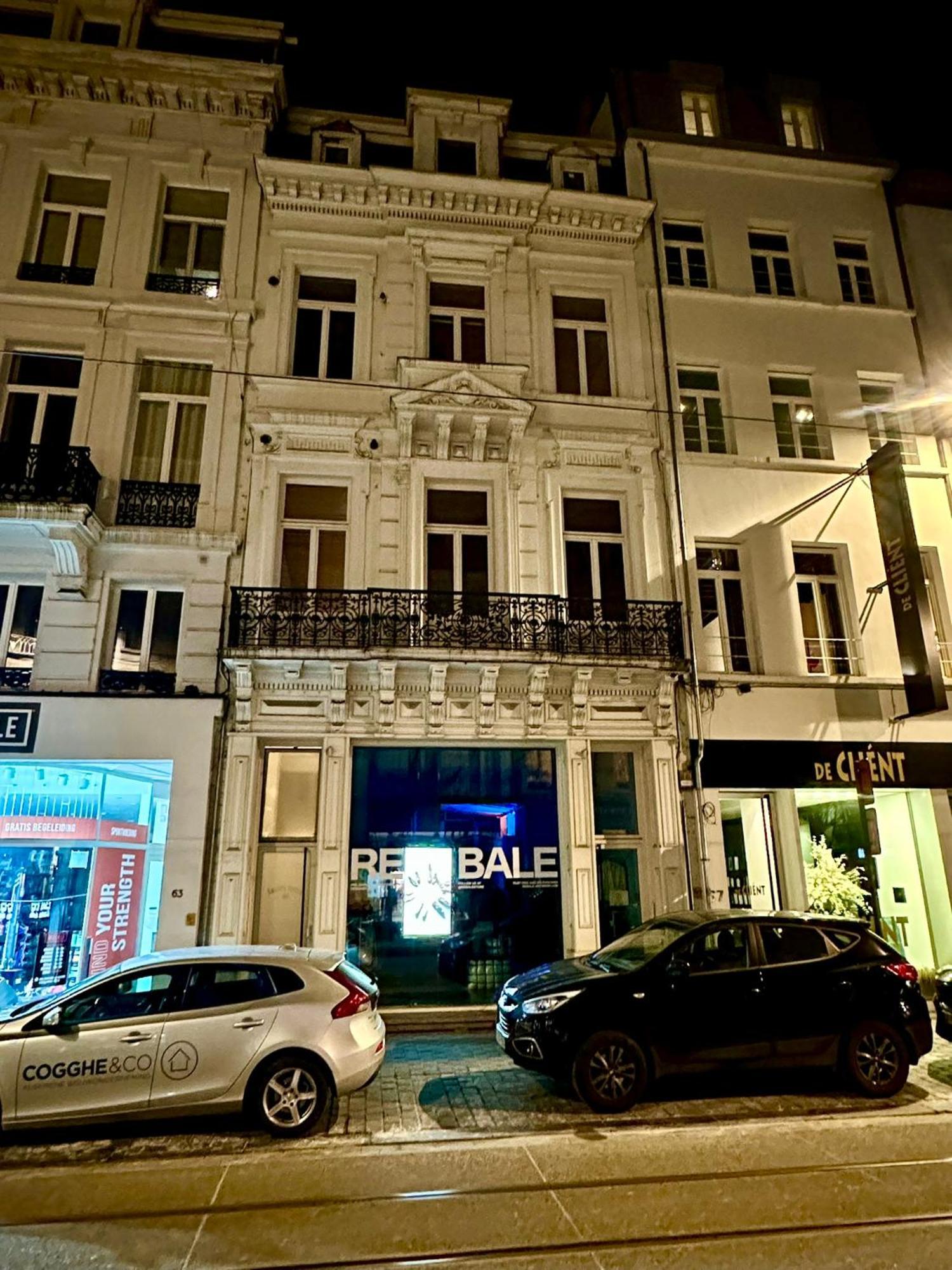 Luxury Suites Stay By Rikas Hotels Antwerp Exterior photo